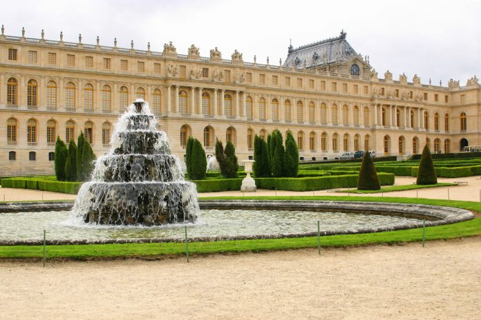 palazzo versailles