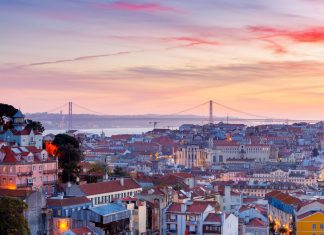 Lisbona, cosa vedere della capitale portoghese lisbona foto