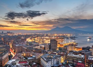 Consigli per una gita a Napoli per godersi la città Napoli